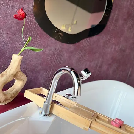 Sky Tower L 25 Pietro L Sauna Orchid Sanctuary Katowice