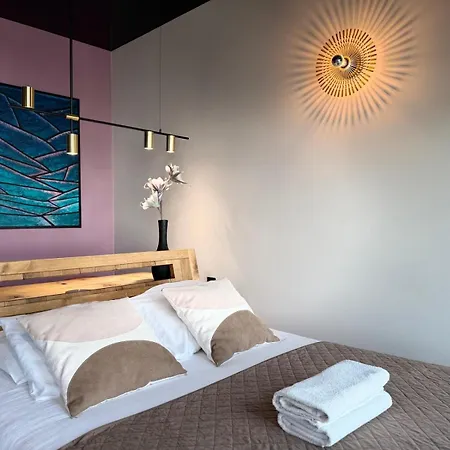 Sky Tower L 25 Pietro L Sauna Orchid Sanctuary Lejlighed *