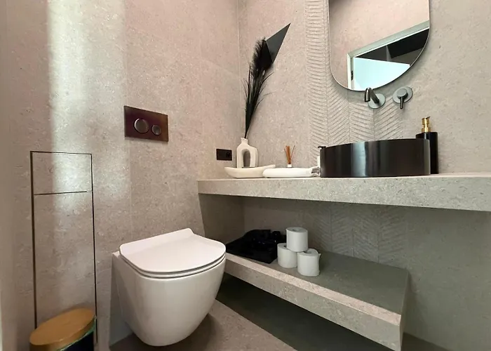 Sky Tower L 25 Pietro L Sauna Orchid Sanctuary * Katowice