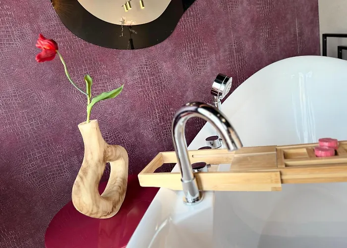 Sky Tower 25 Piętro Sauna Orchid Sanctuary Apartament